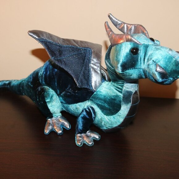 Douglas the cuddle toy adorable winged dragon from nose to tail 19 inches long - Picture 3 of 6